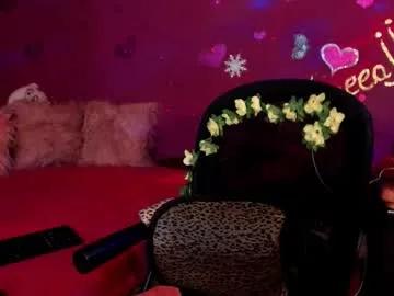 Away andreeajj on Chaturbate