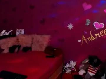 Away andreeajj on Chaturbate