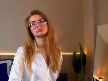 angel_effy — GOAL: Lick lips [22 tokens remaining] 1st week here!  #new #shy #nonude #young #lovense