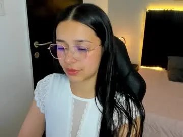 angeline_davies on Chaturbate