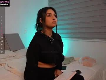 Freechat annieguzman_ on Chaturbate
