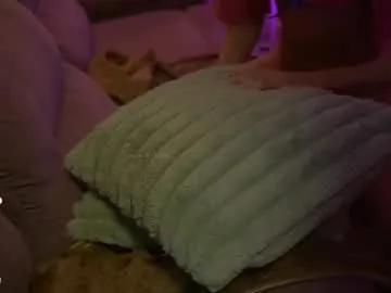 antonella_maitt — [111 tokens to goal] -- Current Goal: Play with my holes close up. at 111 tokens --  #hairy #squirt #anal #young #hairyarmpits
