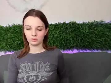 Freechat aprilavery on Chaturbate