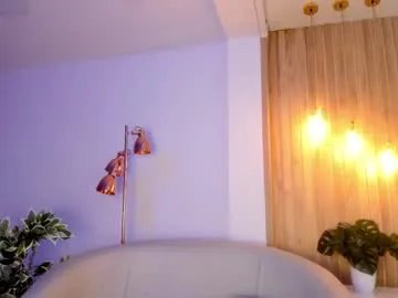 arirobert_ on Chaturbate 