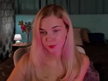 Away bella_stewartt on Chaturbate