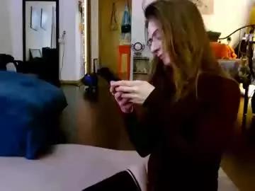 Freechat bombshellbaeby on Chaturbate