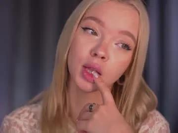 boobybliss — Goal: Mwah!  A lipstick-smudged kiss just for ya, puddin'/ WHEEL OF CONTROL 87TK /  I'm Alina and I'm #18, very #skinny and #shy with #bigboobs and #bigass [19 tokens remaining]