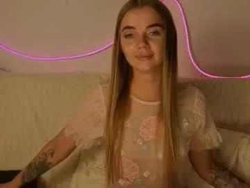 Freechat carriebradshawww on Chaturbate