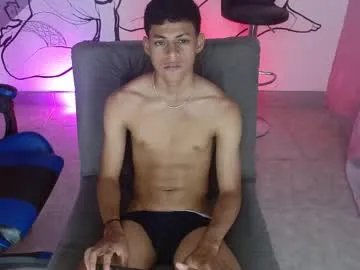 deivid_bigcock1 on Chaturbate
