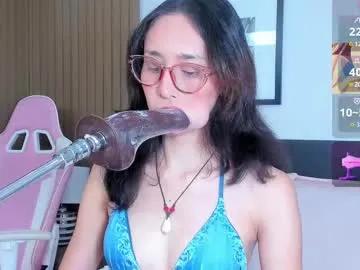 Freechat doll_bella_ on Chaturbate