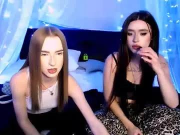 Freechat doll_vey on Chaturbate