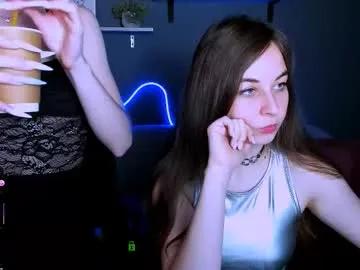 Freechat doll_vey on Chaturbate