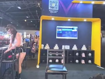 donnybasilisk on Chaturbate 