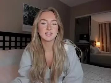 dreamyylilah on Chaturbate