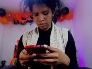ellie_alves on Chaturbate 