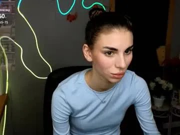 emmygreans on Chaturbate 