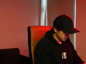 Freechat eric_poston on Chaturbate
