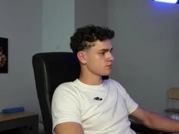 Freechat eric_poston on Chaturbate