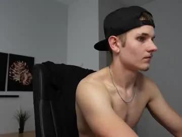 Freechat eric_poston on Chaturbate