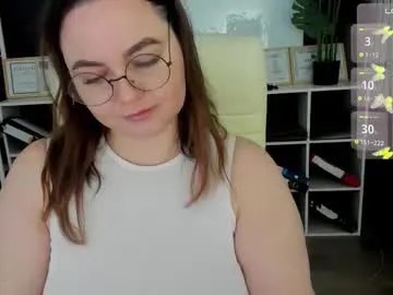 essensual_ on Chaturbate 