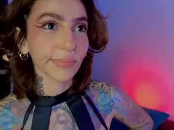 Freechat evangelyne1 on Chaturbate