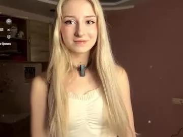 evaqt — Hi! im Eva and im #new here! GOALtake off my cute toplove pattern 222tk #18 #skinny #shy #lovense [151 tokens remaining]