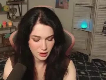 evelynclaire on Chaturbate 