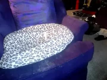 Freechat farrahfindom on Chaturbate