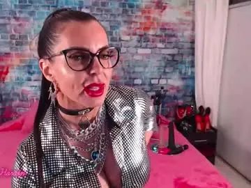 feliciahardon — Live now  Sexy secretary energy activated --- organized, tempting, and ready to distract you. Join me and behave... or don't  #oil #lush #flexing #Striptease