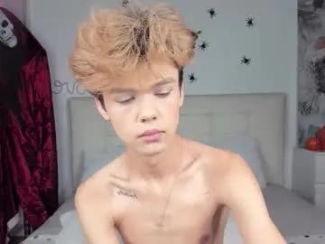 felix_rey — cum [2000 tokens remaining] #twink #18 #daddy #cum #asian