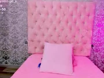 Freechat golden_girl__ on Chaturbate