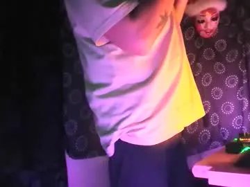 guyst049 on Chaturbate