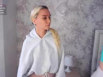 Freechat gwenbudlong on Chaturbate