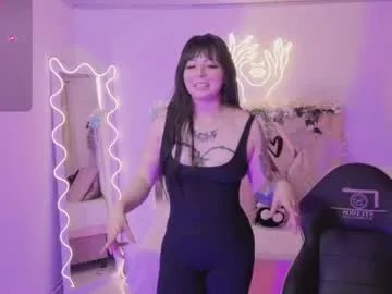 hinna_tay on Chaturbate 