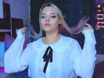 Freechat hollisbelch on Chaturbate