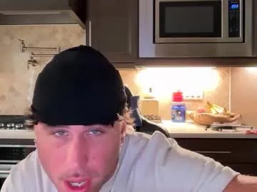 hungkingg22 on Chaturbate