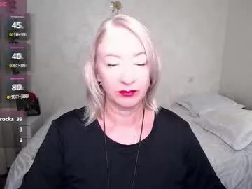 Freechat hunters_woman on Chaturbate