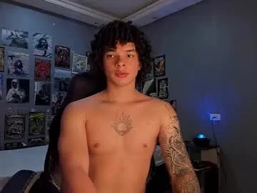 ian_versace — SHOW CUMMMNM  #curly #bigcock #young #teen #latin [1111 tokens remaining]