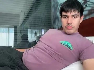 infamouslucas on Chaturbate