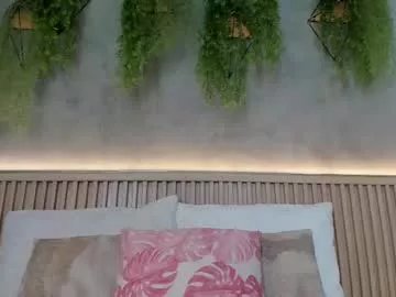 isa_montiel on Chaturbate