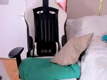 Freechat jadeh_williams02 on Chaturbate