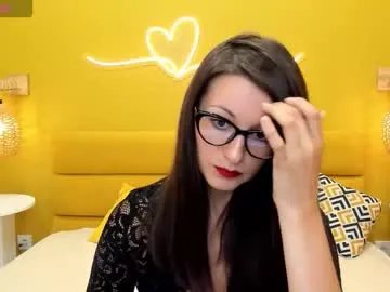 joannelson on Chaturbate