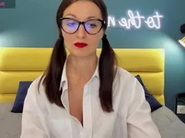 joannelson on Chaturbate