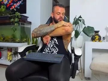 johnnygrayson_ on Chaturbate