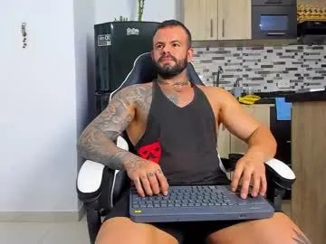 johnnygrayson_ on Chaturbate