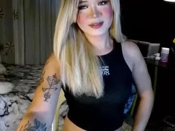Freechat katykiat on Chaturbate
