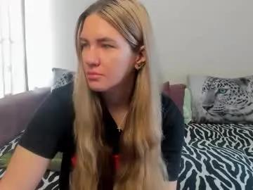 Freechat kendra_xx_ on Chaturbate