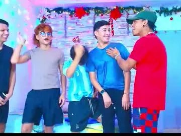 kinkyhousexxx on Chaturbate