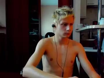 Freechat kitsuhi on Chaturbate