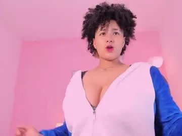 liaamoretzz on Chaturbate